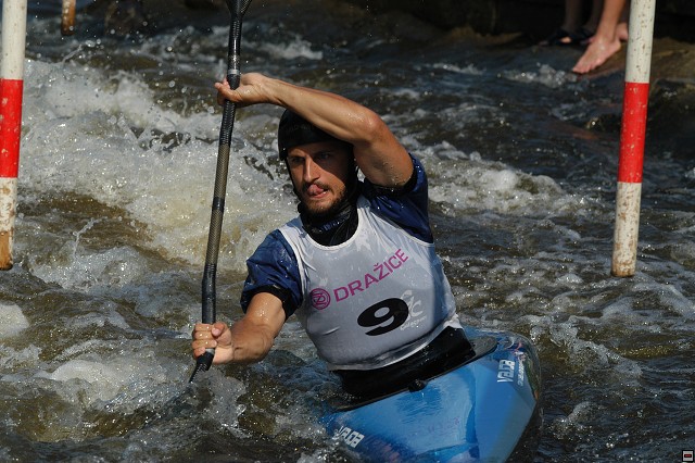img00009.jpg