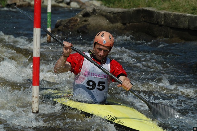 img00018.jpg