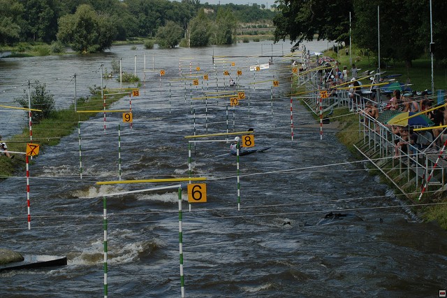 img00003.jpg