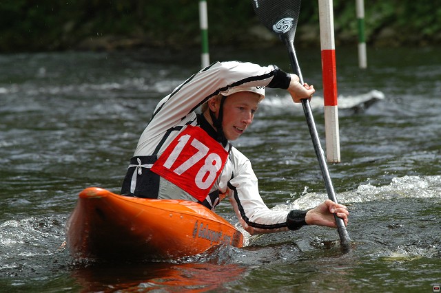 img00014.jpg
