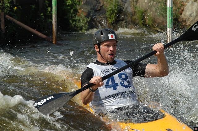 img00020.jpg