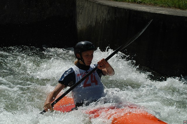 img00106.jpg
