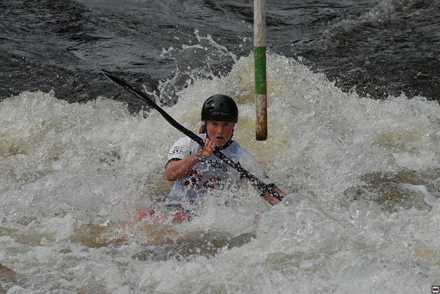 img00100.jpg