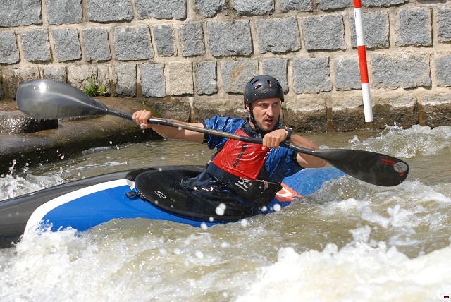 img00003.jpg