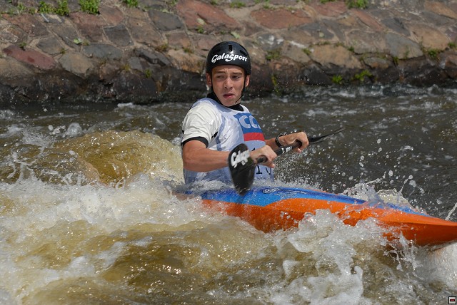 img00037.jpg