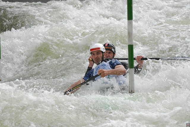 img00165.jpg